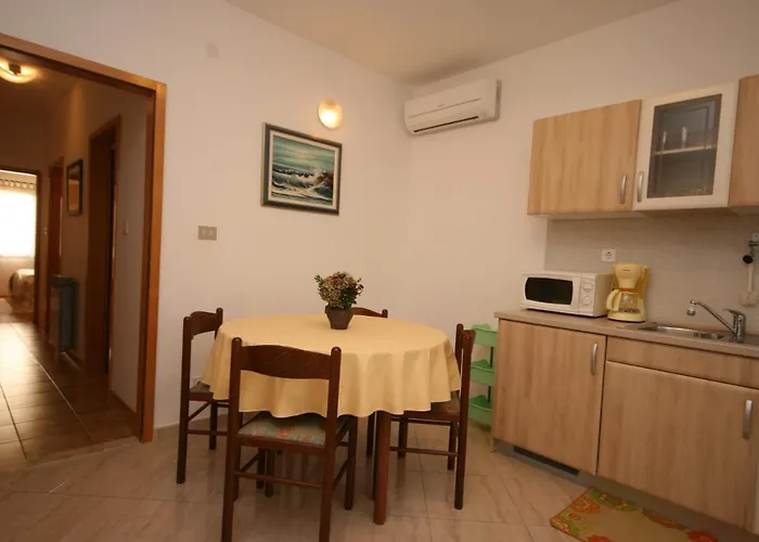 With A Parking Space Novigrad - 7020 Διαμέρισμα